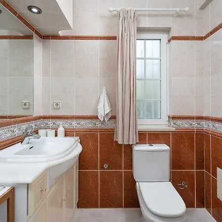 Vila Casa Mandalin *