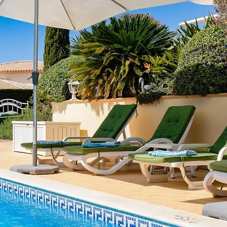 Casa Mandalin Villa *